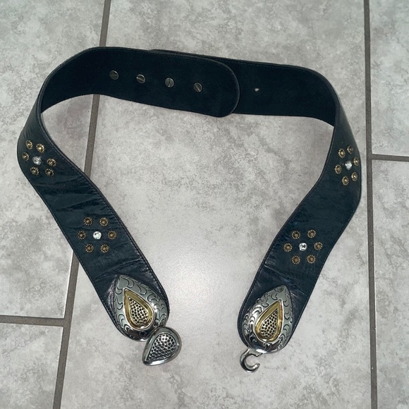 MIKKI G VINTAGE RARE Black Leather Custom-Cast Pewter Gold Swarovski Belt - Picture 4 of 11